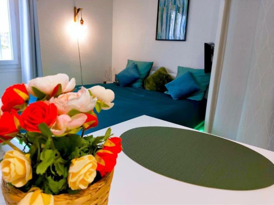 Studio Proche Centre Wifi Parking Apartment มงต์เปอลิเยร์ ภายนอก รูปภาพ
